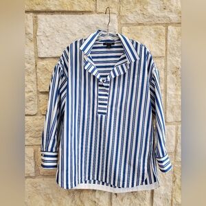 EUC-St. John Crisp Royal Blue & White Blouse!!⛵️🌊⛵️🌊⛵️